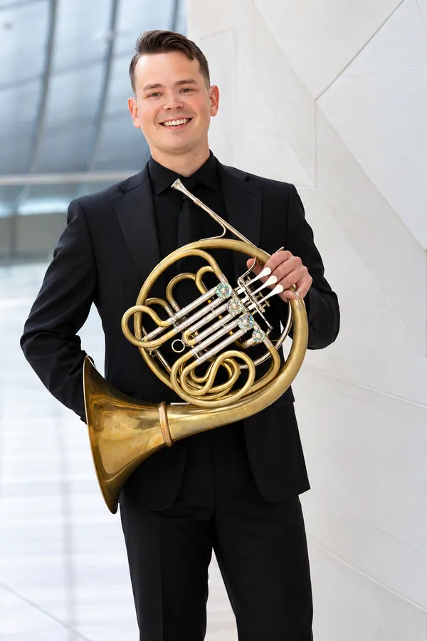 Beethoven & Strauss with Daniel Hawkins