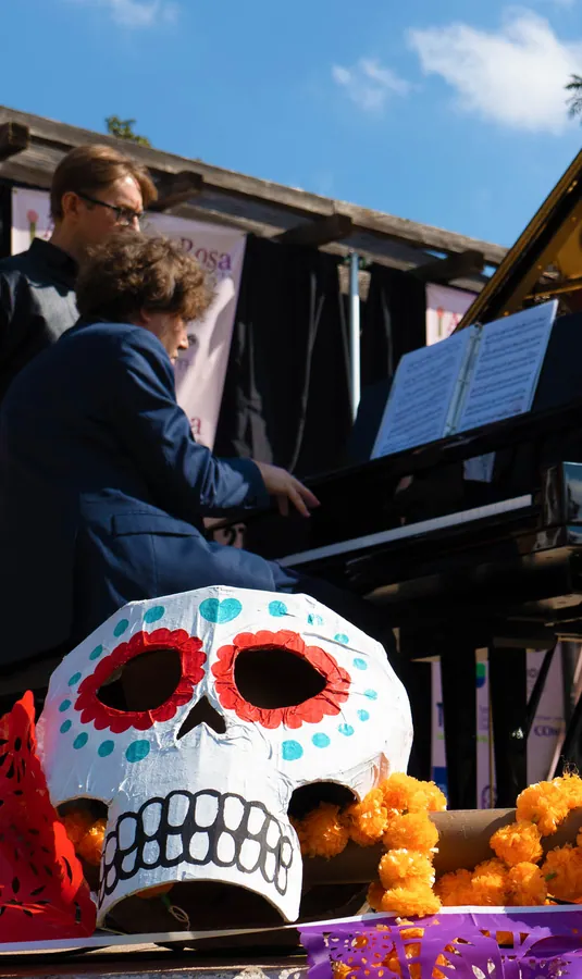 Free Concert Dia de los Muertos